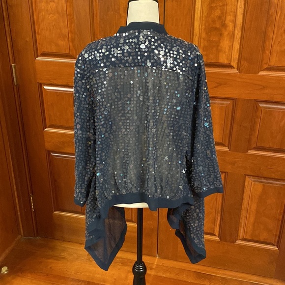Fun Sequined Blue Top - Picture 5 of 6